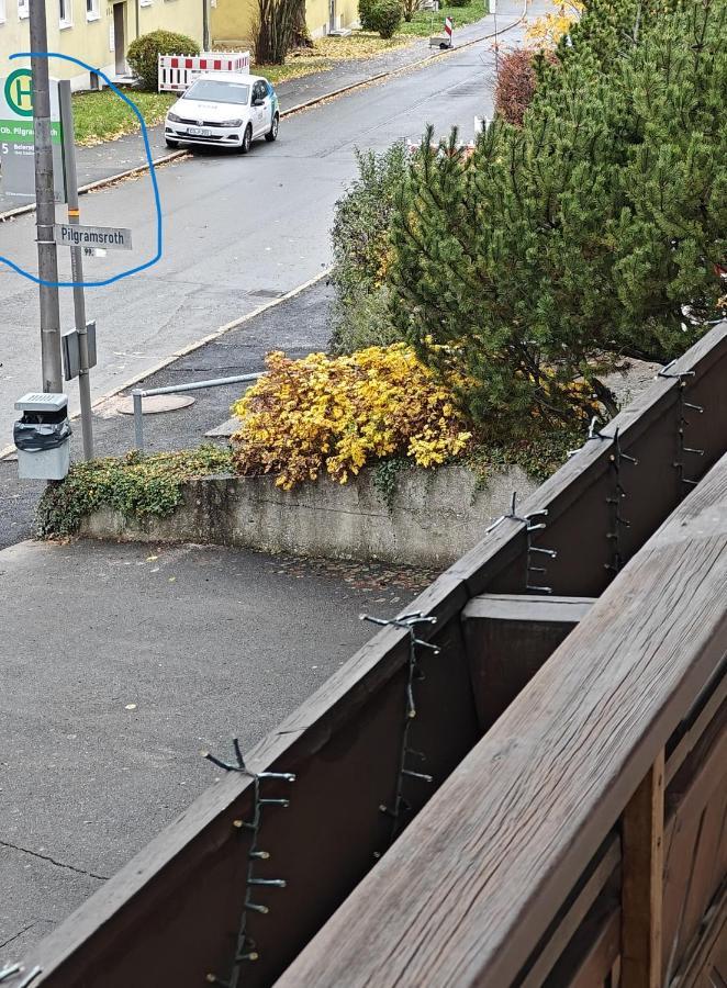 Ferienwohnung "Sorgenfrei" In Coburg ! - Im Eg Mit Privatparkplatz & Balkon Exterior foto